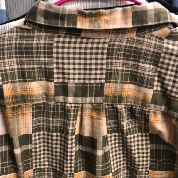 Lucky Brand Green and Tan Plaid Casual Button Down Shirt - Picture 6 of 8